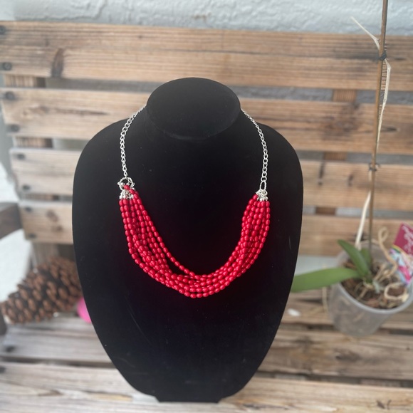 Sale‼️NWOT-Red Necklace- Red hot Bead Necklace - Picture 4 of 7